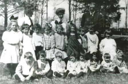 Ray Palmer Teele, Jr. with kindergarten classmates